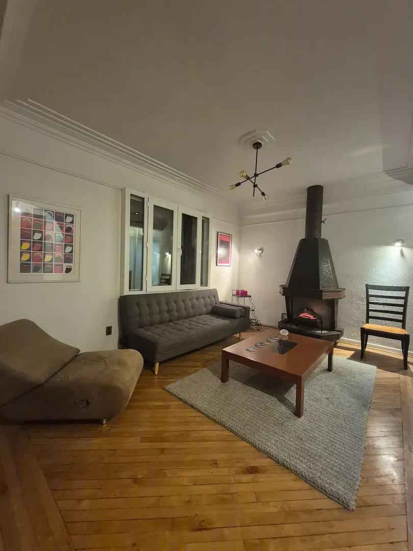 Grand Appartement Meublé au Cœur de Santiago : Idéal pour les Étudiants Internationaux